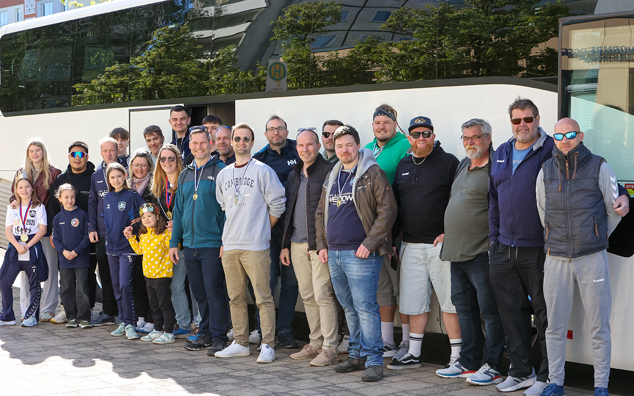 3. Männer holen auch den Pokal und machen die Doublesensation perfekt!